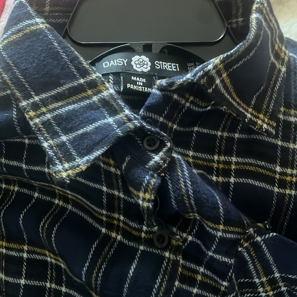 Cute Flannel - Picture 5 of 5